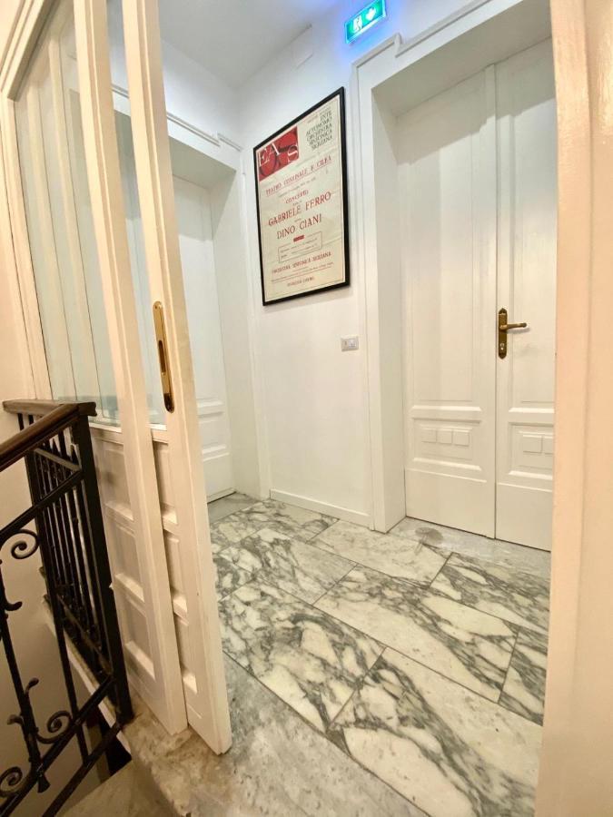 Al Teatro Bed and Breakfast Reggio di Calabria Exteriör bild